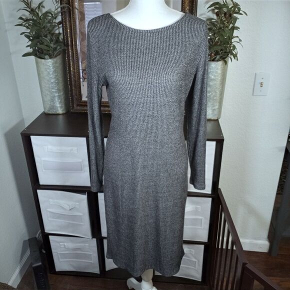 A NEW DAY GRAY MIDI DRESS SZ.L EUC - Picture 2 of 9